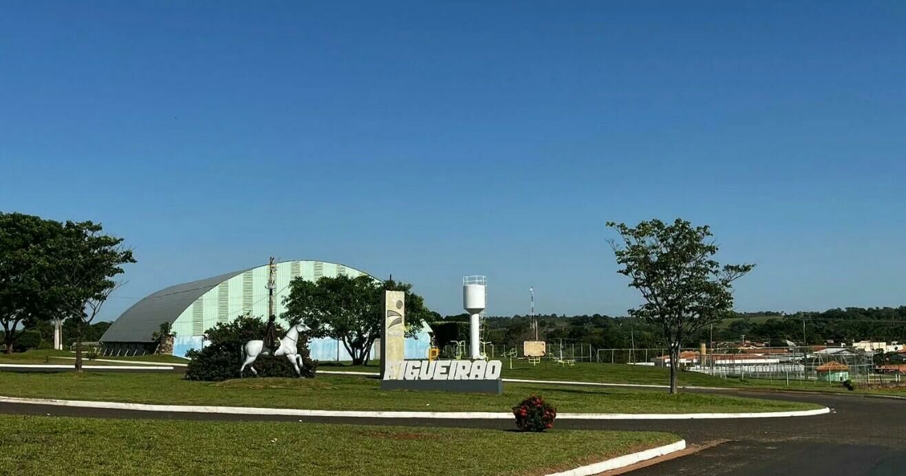 Imagem de compartilhamento para o artigo Segunda-feira de calor e possíveis tempestades em Figueirão da MS Todo dia